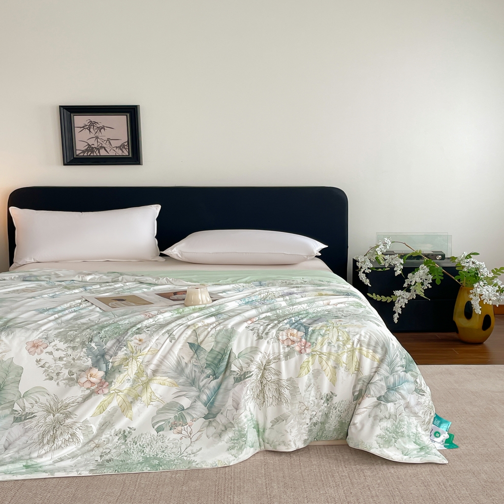 91家纺网 家纺一手货源 找家纺 名兮家居 2026新款印花款锦氨凉感丝夏被空调被夏凉被 亚热带