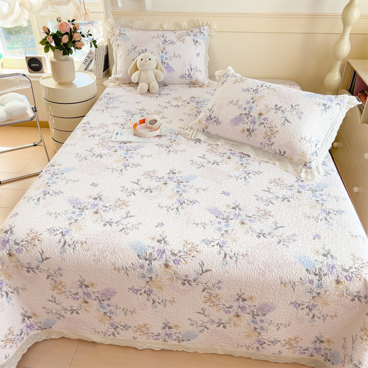 91家纺网 家纺一手货源 找家纺 （总）叠派家纺 2026新款A类印花慕丝绵花边款床盖系列（抽空压缩可供跨境）提供买家秀