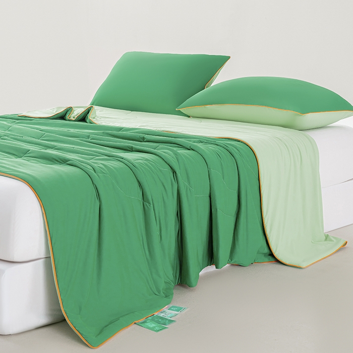 91家纺网 家纺一手货源 找家纺 迪梵家纺 2026新款锦氨凉感黑科技（160克面料）凉感丝夏被冰淇淋夏凉被空调被-风格一 西瓜啵啵