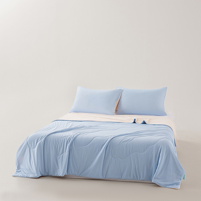 91家纺网 家纺一手货源 找家纺 迪梵家纺 2026新款锦氨凉感黑科技（160克面料）凉感丝夏被冰淇淋夏凉被空调被-风格一 蓝粉玉