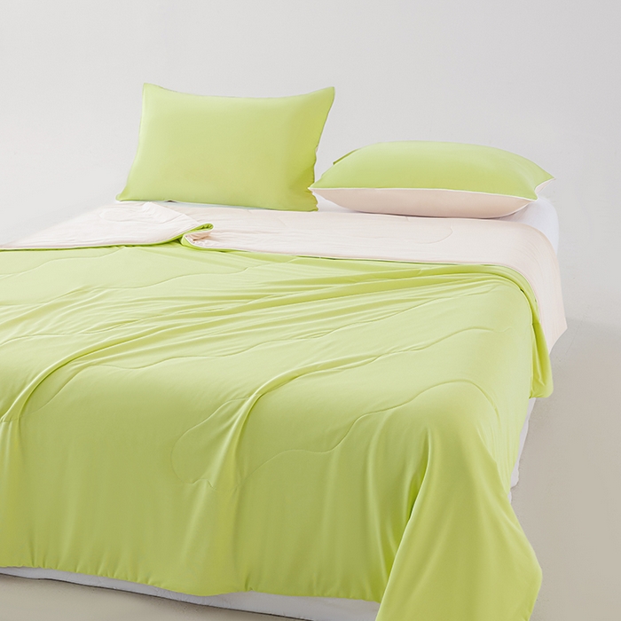 91家纺网 家纺一手货源 找家纺 迪梵家纺 2026新款锦氨凉感黑科技（160克面料）凉感丝夏被冰淇淋夏凉被空调被-风格一 明青玉