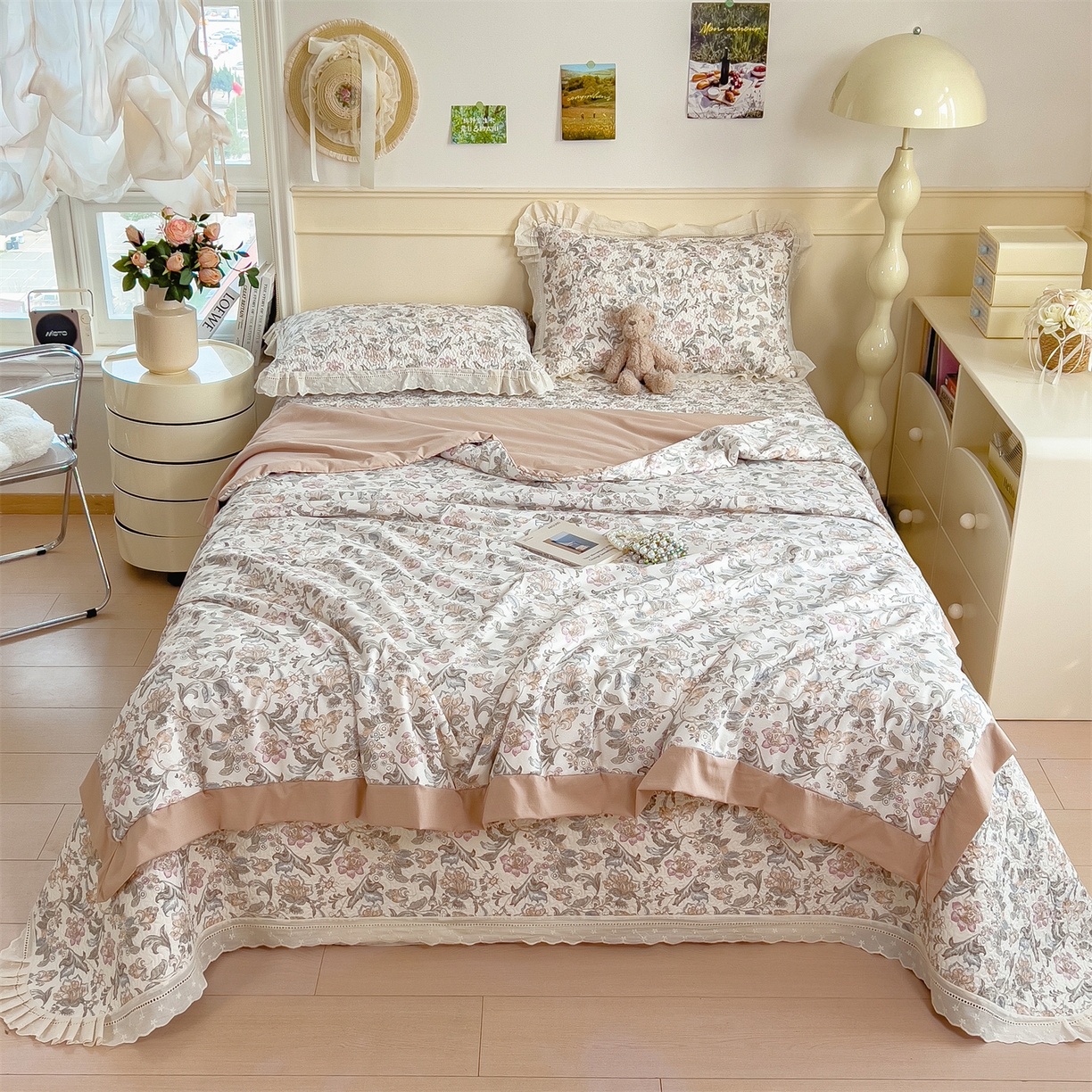 91家纺网 家纺一手货源 找家纺 叠派家纺 2026新款A类印花慕丝绵花边款床盖系列（抽空压缩可供跨境）提供买家秀 锦芙+驼