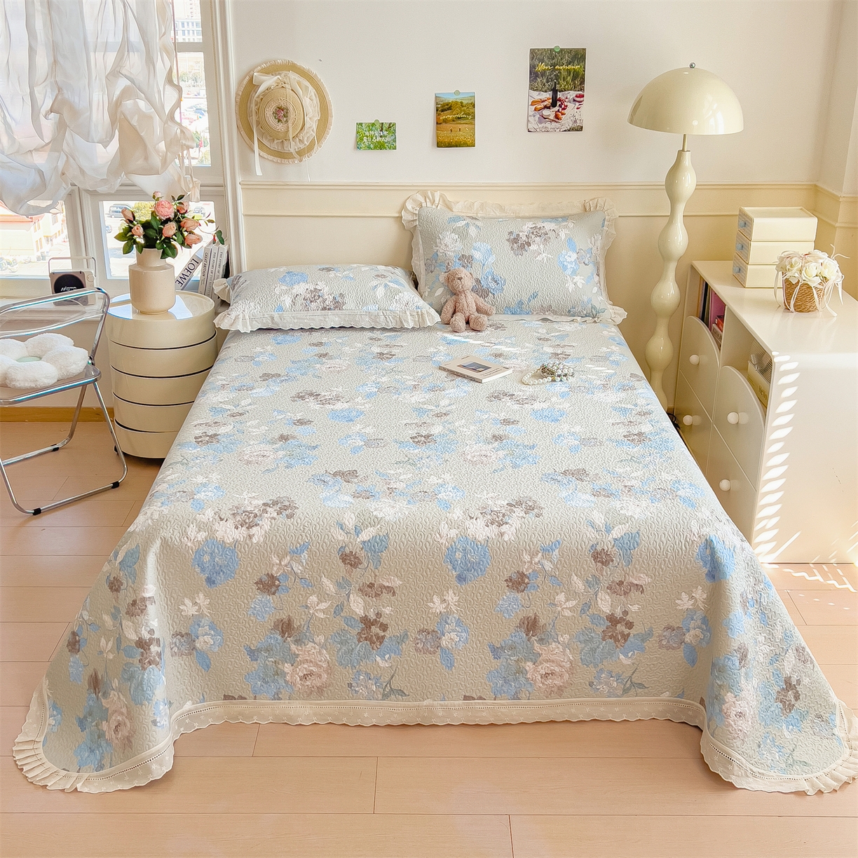 91家纺网 家纺一手货源 找家纺 叠派家纺 2026新款A类印花慕丝绵花边款床盖系列（抽空压缩可供跨境）提供买家秀 蓝漪+蓝