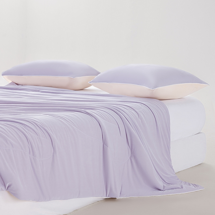 91家纺网 家纺一手货源 找家纺 迪梵家纺 2026新款锦氨凉感黑科技（160克面料）凉感丝夏被冰淇淋夏凉被空调被-风格二 啵啵紫