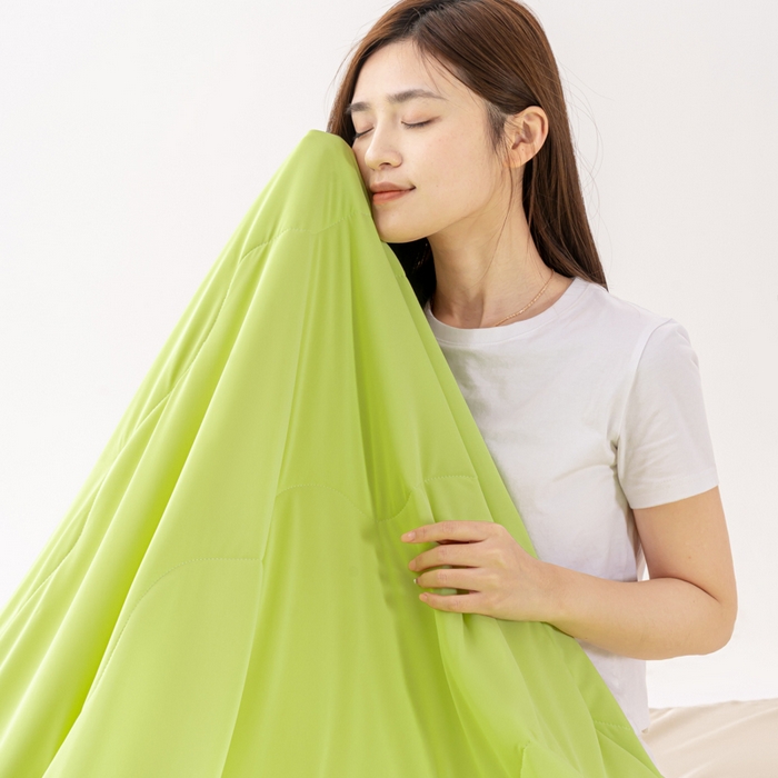 91家纺网 家纺一手货源 找家纺 迪梵家纺 2026新款锦氨凉感黑科技（160克面料）凉感丝夏被冰淇淋夏凉被空调被-风格二 明青玉