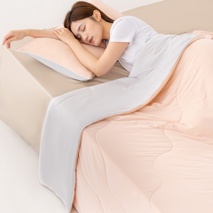 91家纺网 家纺一手货源 找家纺 迪梵家纺 2026新款锦氨凉感黑科技（160克面料）凉感丝夏被冰淇淋夏凉被空调被-风格二 桃喜玉