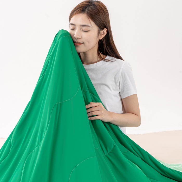 91家纺网 家纺一手货源 找家纺 迪梵家纺 2026新款锦氨凉感黑科技（160克面料）凉感丝夏被冰淇淋夏凉被空调被-风格三 西瓜啵啵