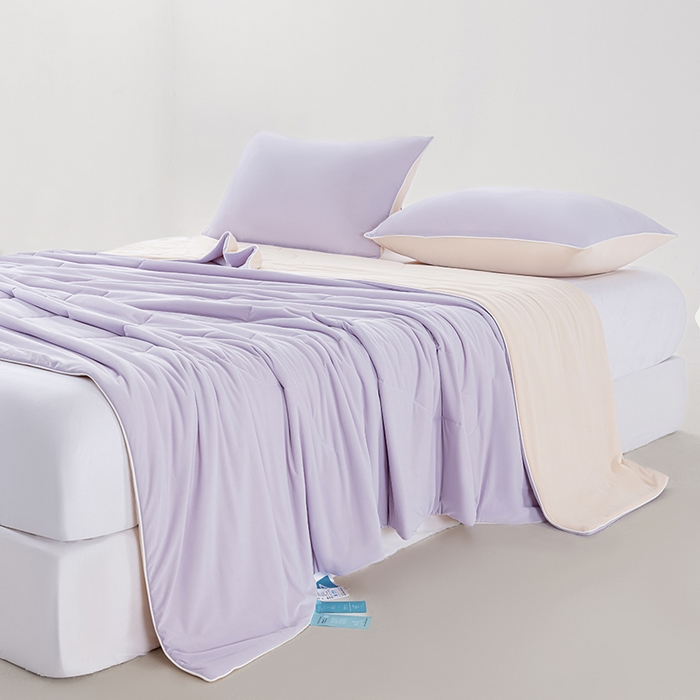 91家纺网 家纺一手货源 找家纺 迪梵家纺 2026新款锦氨凉感黑科技（160克面料）凉感丝夏被冰淇淋夏凉被空调被-风格三 啵啵紫