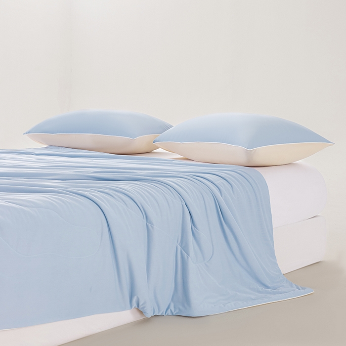 91家纺网 家纺一手货源 找家纺 迪梵家纺 2026新款锦氨凉感黑科技（160克面料）凉感丝夏被冰淇淋夏凉被空调被-风格三 蓝粉玉