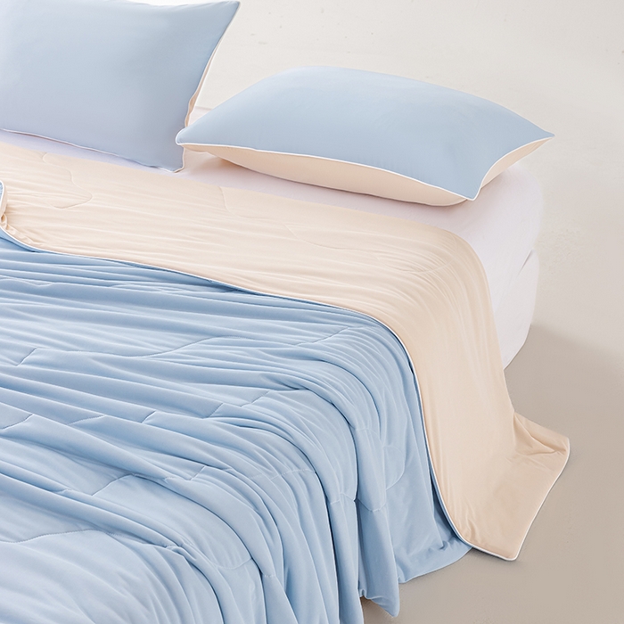 91家纺网 家纺一手货源 找家纺 迪梵家纺 2026新款锦氨凉感黑科技（160克面料）凉感丝夏被冰淇淋夏凉被空调被-风格三 蓝粉玉