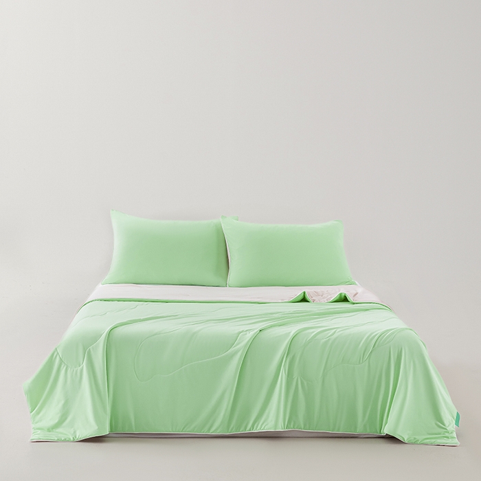 91家纺网 家纺一手货源 找家纺 迪梵家纺 2026新款锦氨凉感黑科技（160克面料）凉感丝夏被冰淇淋夏凉被空调被-风格三 浅绿粉