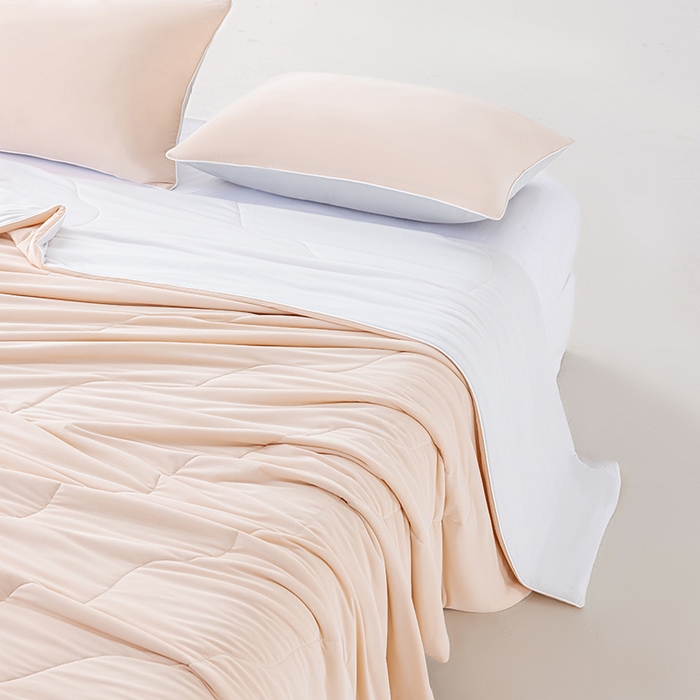 91家纺网 家纺一手货源 找家纺 迪梵家纺 2026新款锦氨凉感黑科技（160克面料）凉感丝夏被冰淇淋夏凉被空调被-风格三 桃喜玉