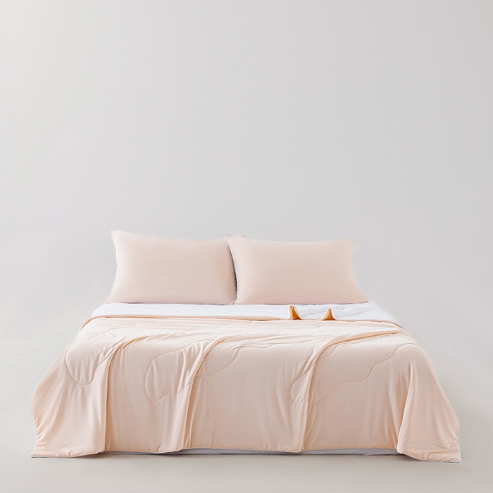 91家纺网 家纺一手货源 找家纺 迪梵家纺 2026新款锦氨凉感黑科技（160克面料）凉感丝夏被冰淇淋夏凉被空调被-风格三 桃喜玉