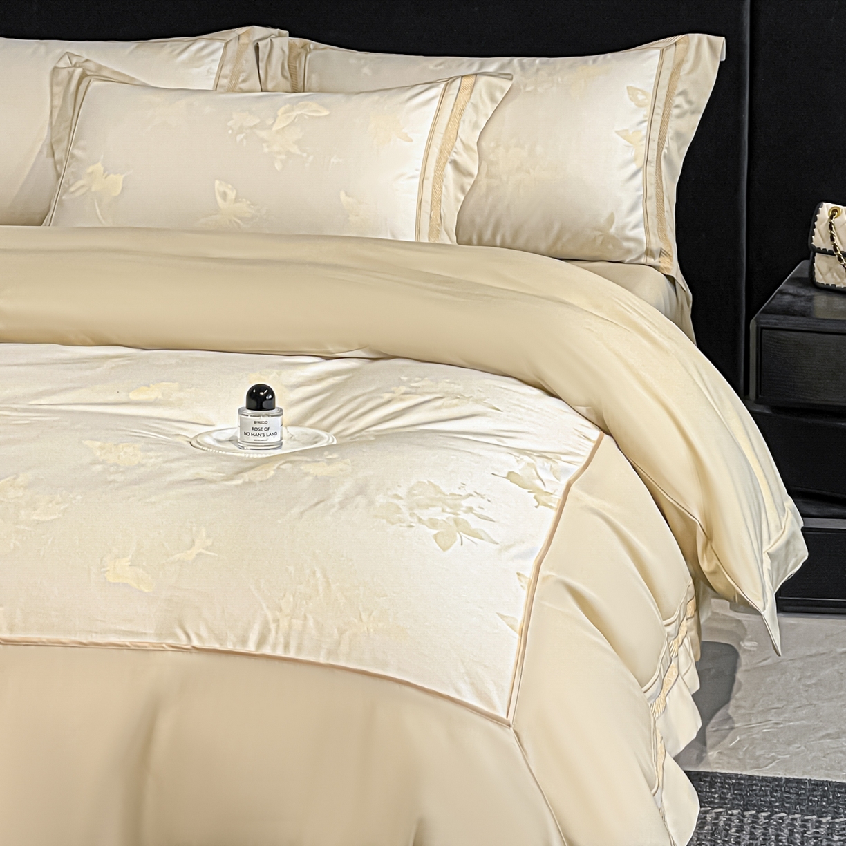 91家纺网 家纺一手货源 找家纺 博纳家纺 2026新款天丝棉色织提花四件套 星辰梦蝶