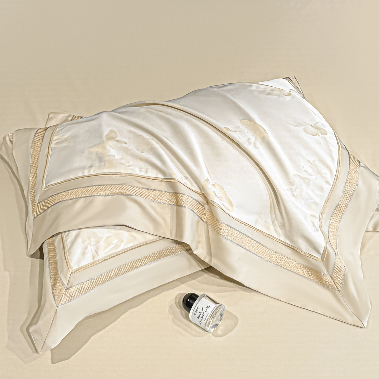 91家纺网 家纺一手货源 找家纺 博纳家纺 2026新款天丝棉色织提花四件套 星辰梦蝶