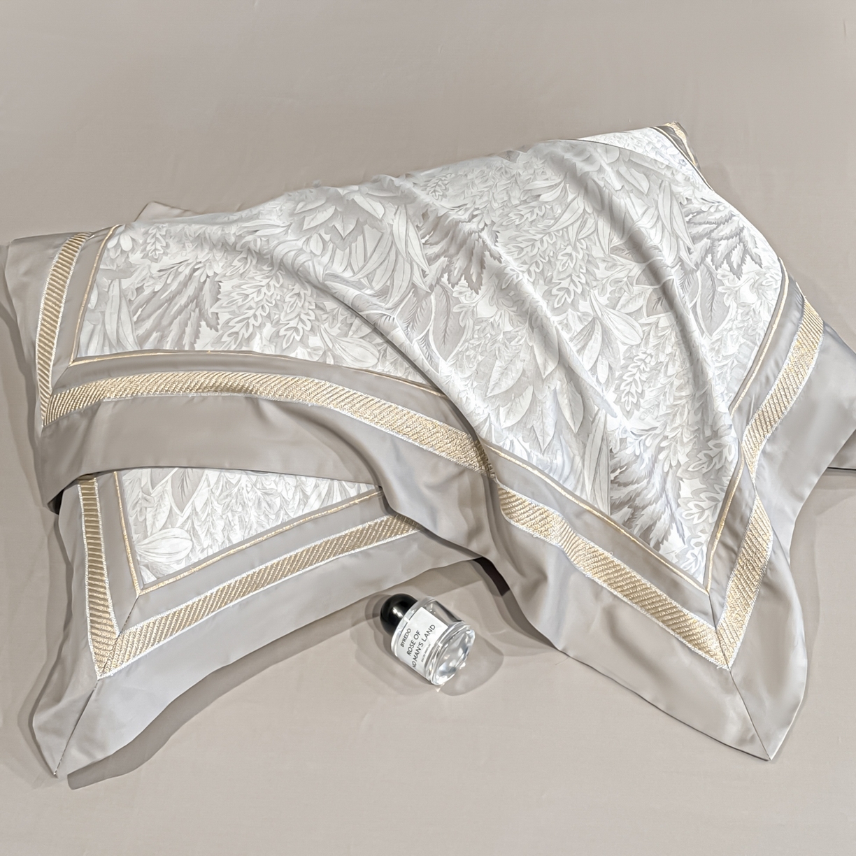 91家纺网 家纺一手货源 找家纺 博纳家纺 2026新款天丝棉色织提花四件套 莫妮卡