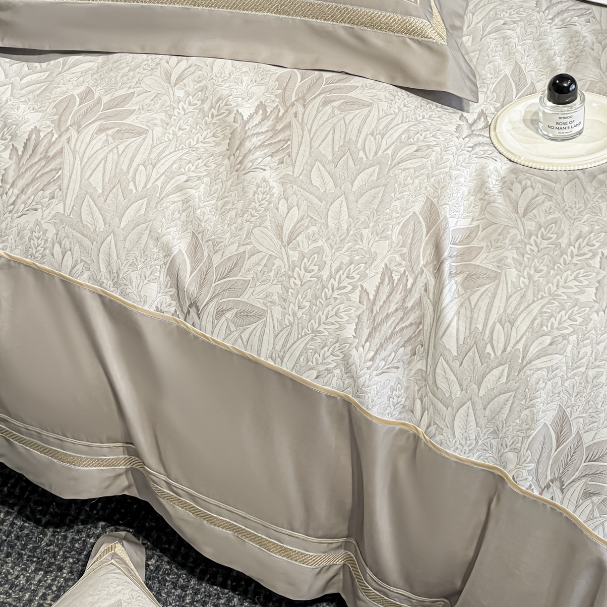 91家纺网 家纺一手货源 找家纺 博纳家纺 2026新款天丝棉色织提花四件套 莫妮卡