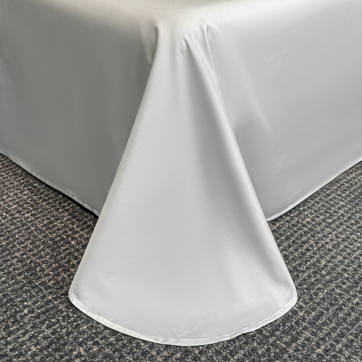 91家纺网 家纺一手货源 找家纺 博纳家纺 2026新款天丝棉色织提花四件套 繁华雨露