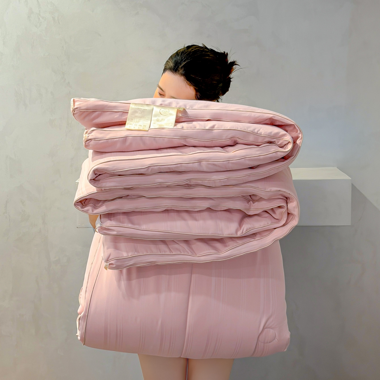 91家纺网 家纺一手货源 找家纺 （总）六合家纺 2026新款贡缎提花锻条立体大豆被春秋被四季被冬被被子被芯