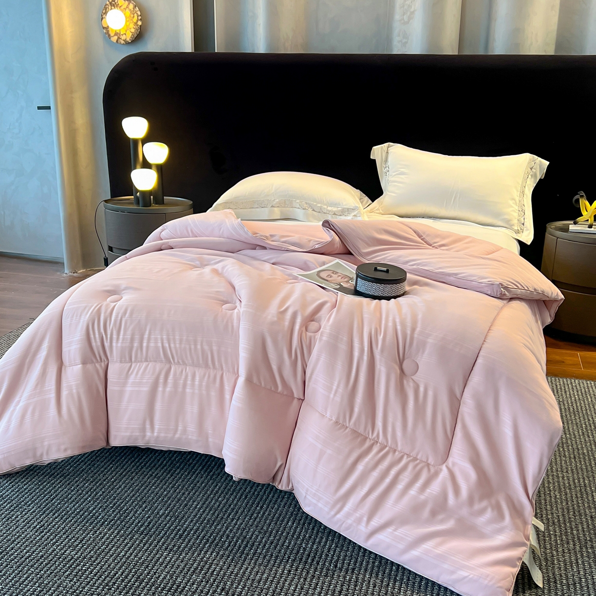 91家纺网 家纺一手货源 找家纺 六合家纺 2026新款贡缎提花锻条立体大豆被春秋被四季被冬被被子被芯 豆沙