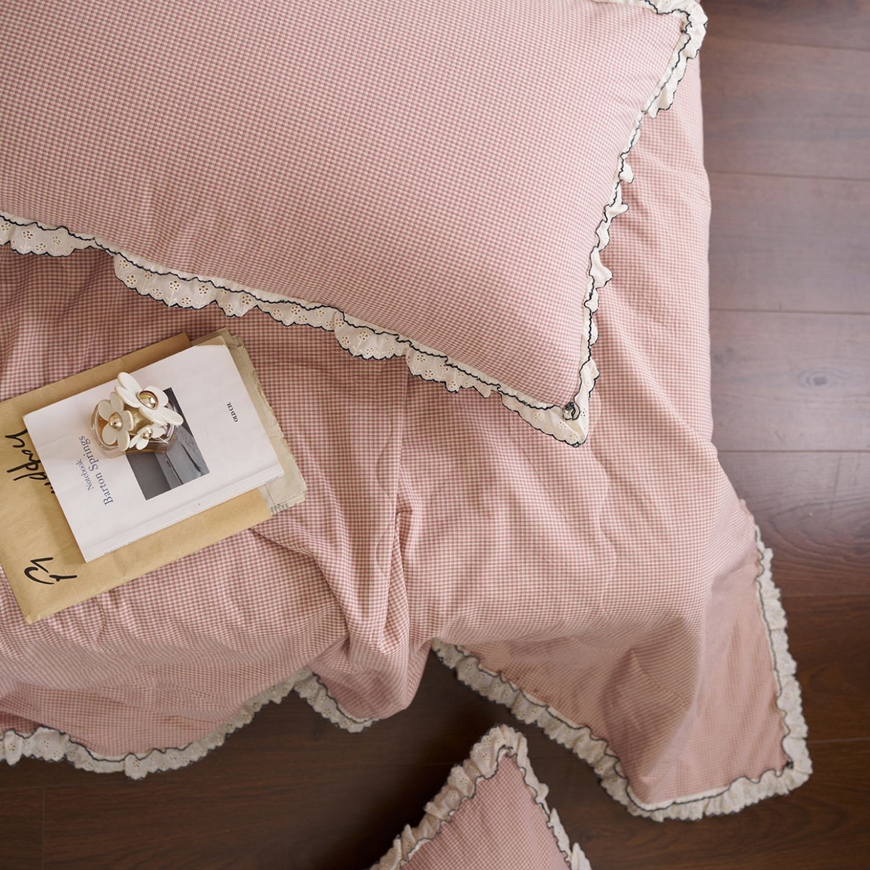 91家纺网 家纺一手货源 找家纺 （总）洋铭区（原狠狠爱） 2026新款色织水洗棉花边夏被