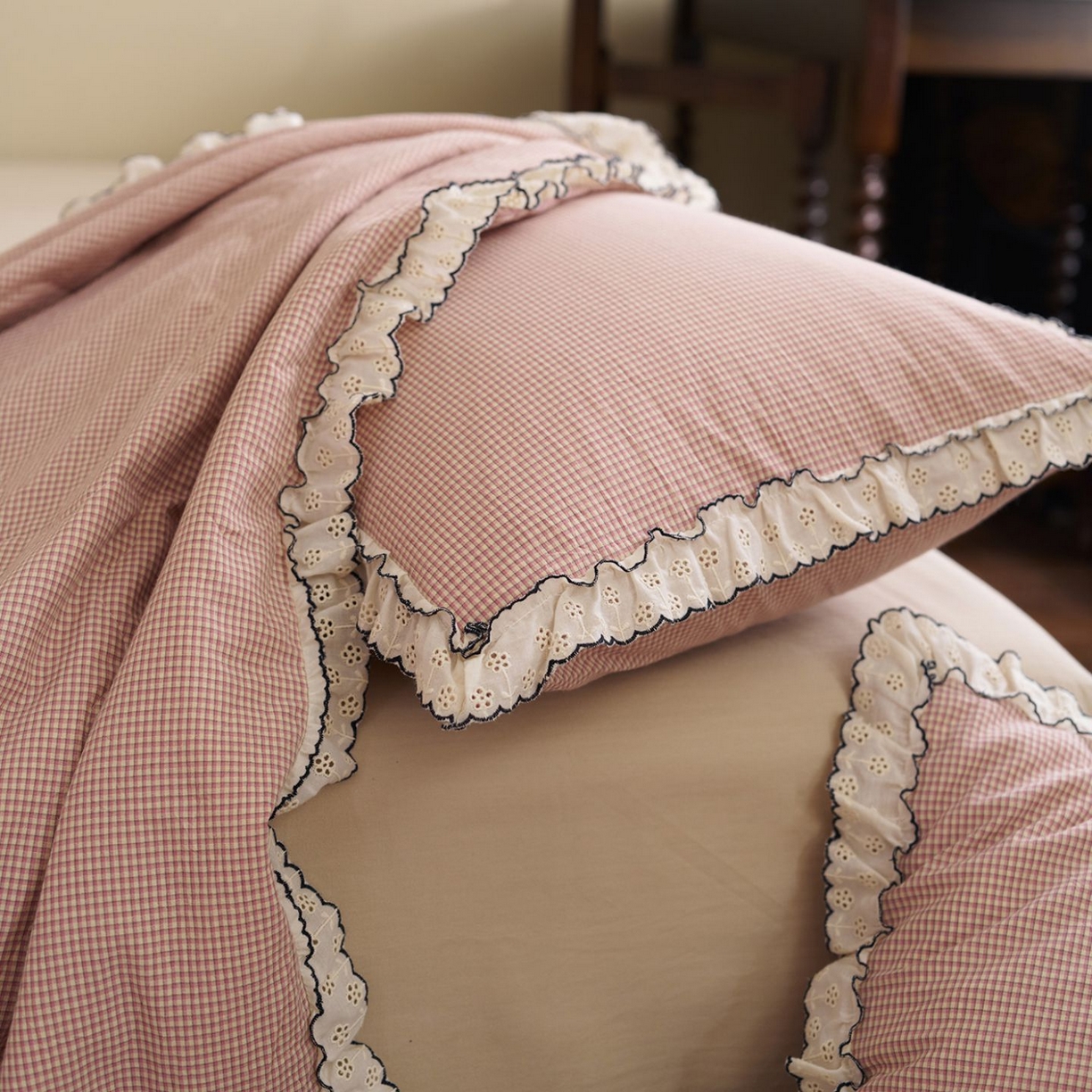 91家纺网 家纺一手货源 找家纺 （总）洋铭区（原狠狠爱） 2026新款色织水洗棉花边夏被