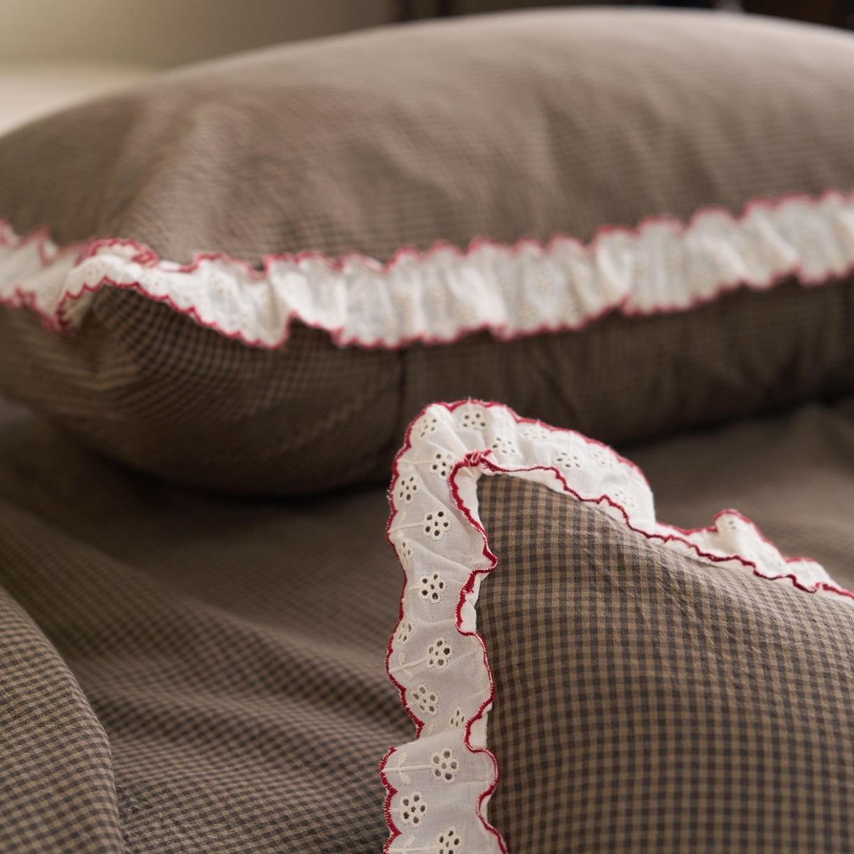 91家纺网 家纺一手货源 找家纺 洋铭区（原狠狠爱） 2026新款色织水洗棉花边夏被 小格子-甜蜜棕