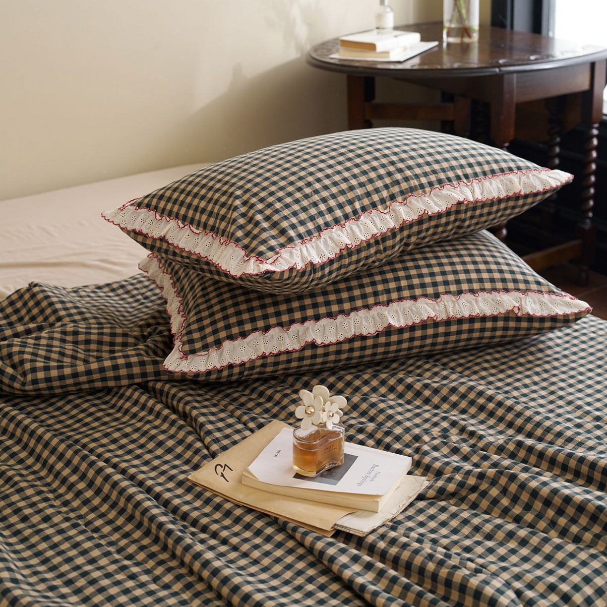 91家纺网 家纺一手货源 找家纺 洋铭区（原狠狠爱） 2026新款色织水洗棉花边夏被 小格子-甜蜜深绿