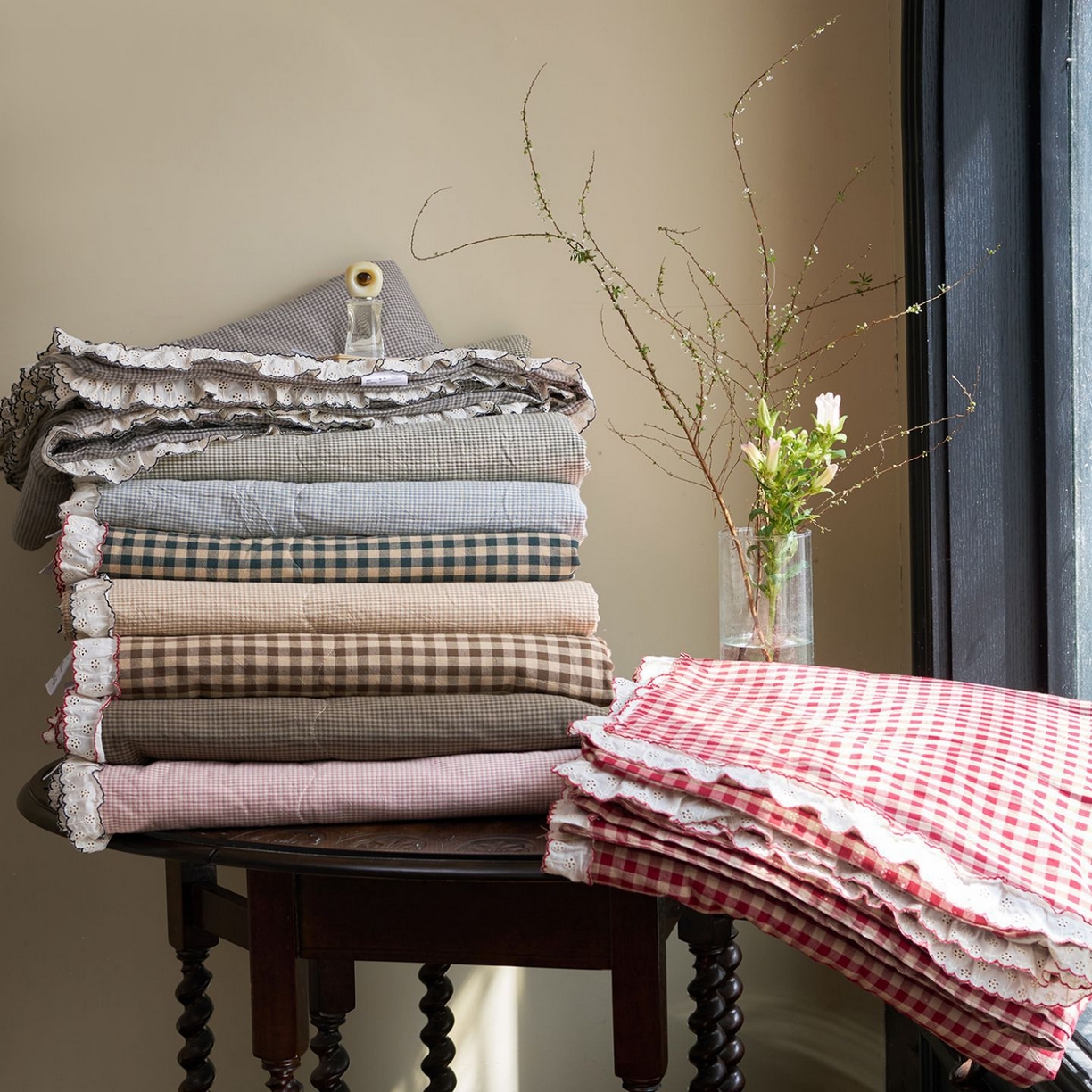 91家纺网 家纺一手货源 找家纺 （总）洋铭区（原狠狠爱） 2026新款色织水洗棉花边夏被