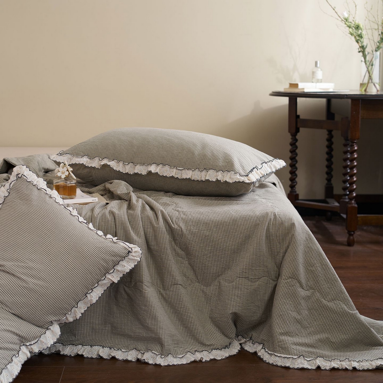 91家纺网 家纺一手货源 找家纺 洋铭区（原狠狠爱） 2026新款色织水洗棉花边夏被 小格子-甜蜜绿