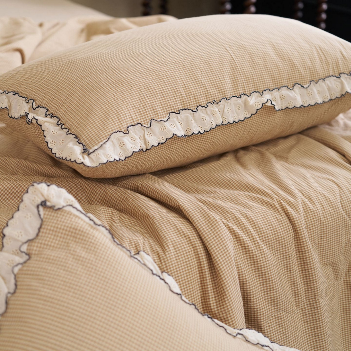 91家纺网 家纺一手货源 找家纺 洋铭区（原狠狠爱） 2026新款色织水洗棉花边夏被 小格子-甜蜜黄