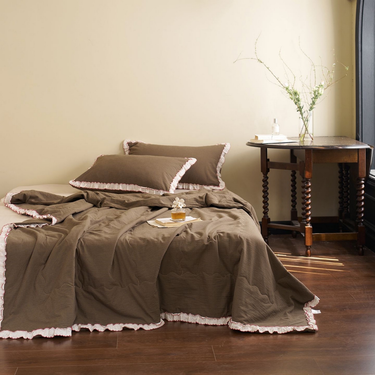 91家纺网 家纺一手货源 找家纺 （总）洋铭区（原狠狠爱） 2026新款色织水洗棉花边夏被