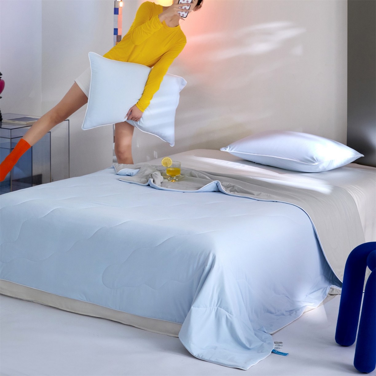 91家纺网 家纺一手货源 找家纺 头等舱 2026新款3.0版凉感A类锦氨（160克）20大豆抗菌夏被（配礼盒）典雅蓝+高级灰