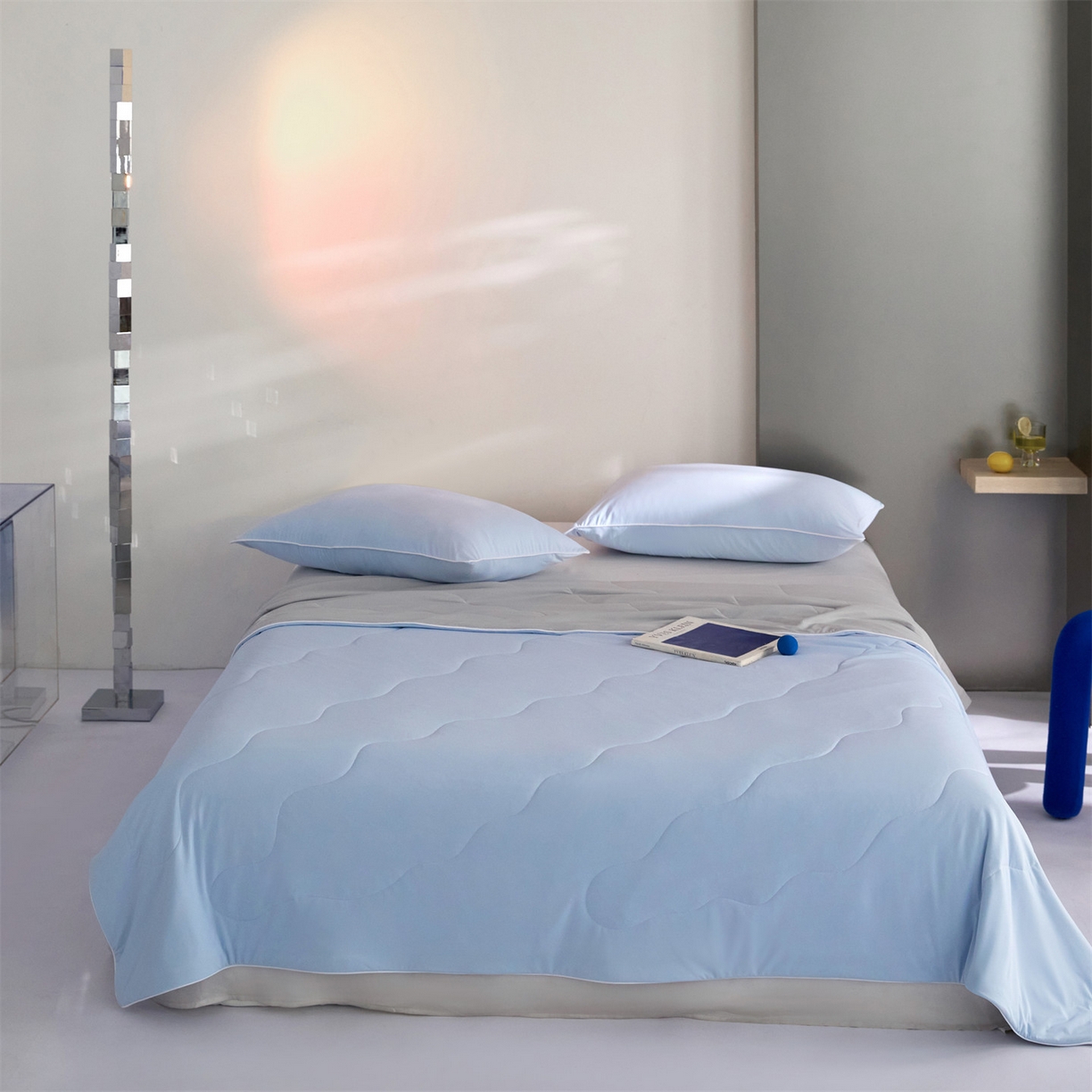 91家纺网 家纺一手货源 找家纺 头等舱 2026新款3.0版凉感A类锦氨（160克）20大豆抗菌夏被（配礼盒）典雅蓝+高级灰