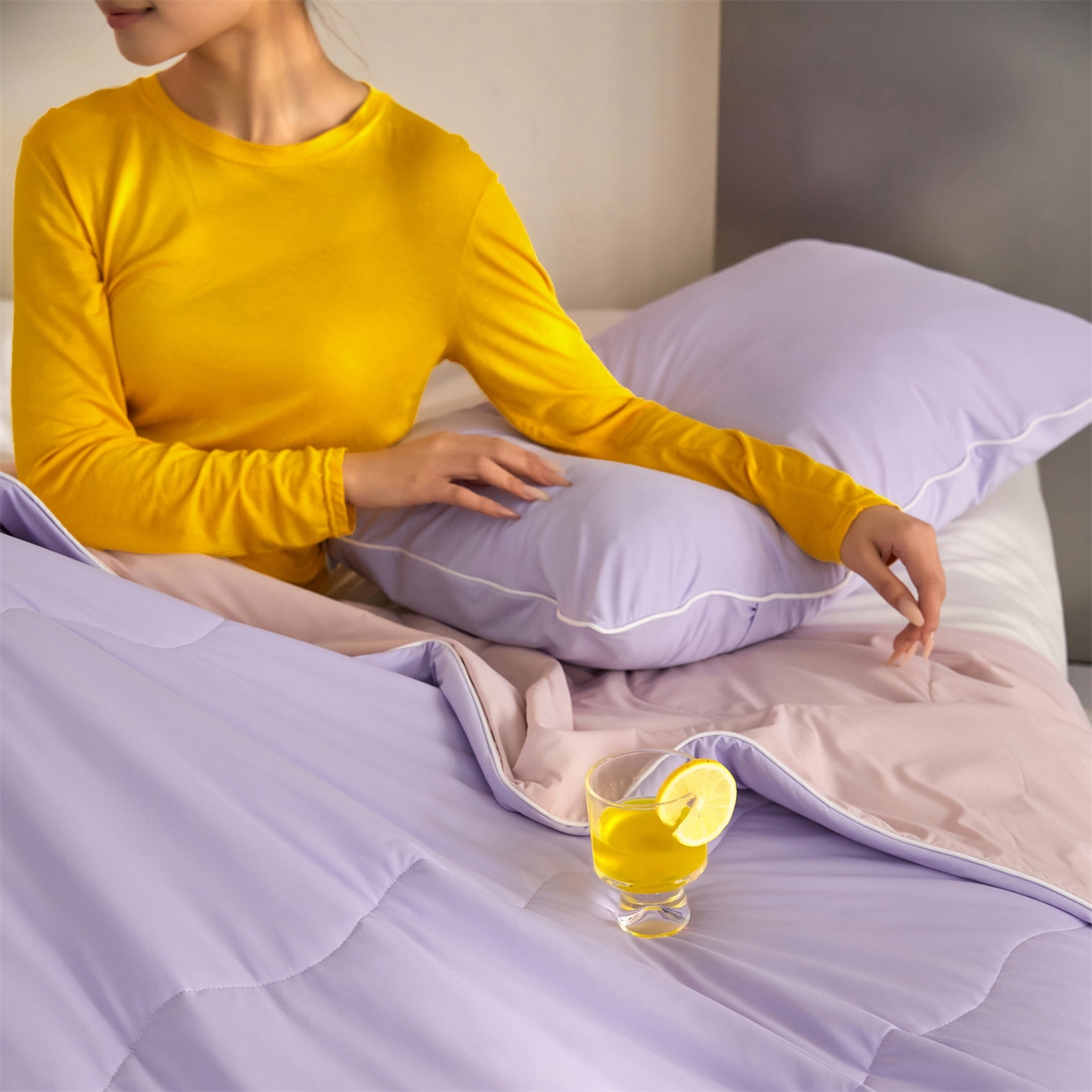 91家纺网 家纺一手货源 找家纺 头等舱 2026新款3.0版凉感A类锦氨（160克）20大豆抗菌夏被（配礼盒）优雅紫+浅豆沙