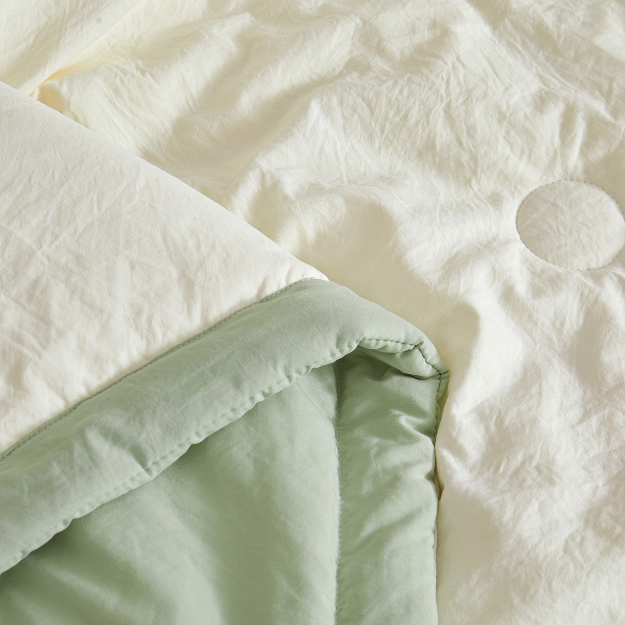 91家纺网 家纺一手货源 找家纺 样样红被业 2026新款水洗棉100%纯棉花夏被 云朵棉-白拼绿