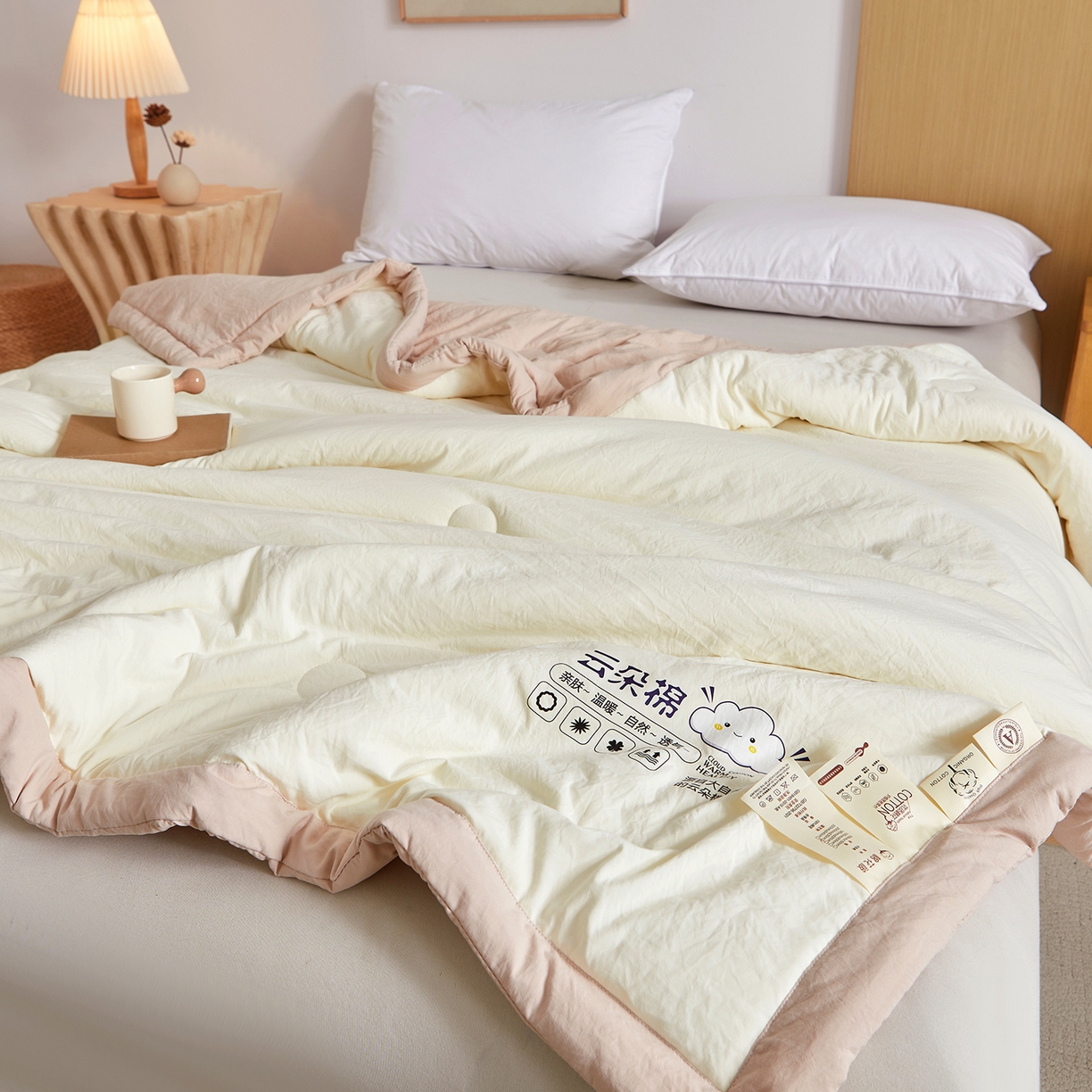 91家纺网 家纺一手货源 找家纺 样样红被业 2026新款水洗棉100%纯棉花夏被 云朵棉-白拼卡其