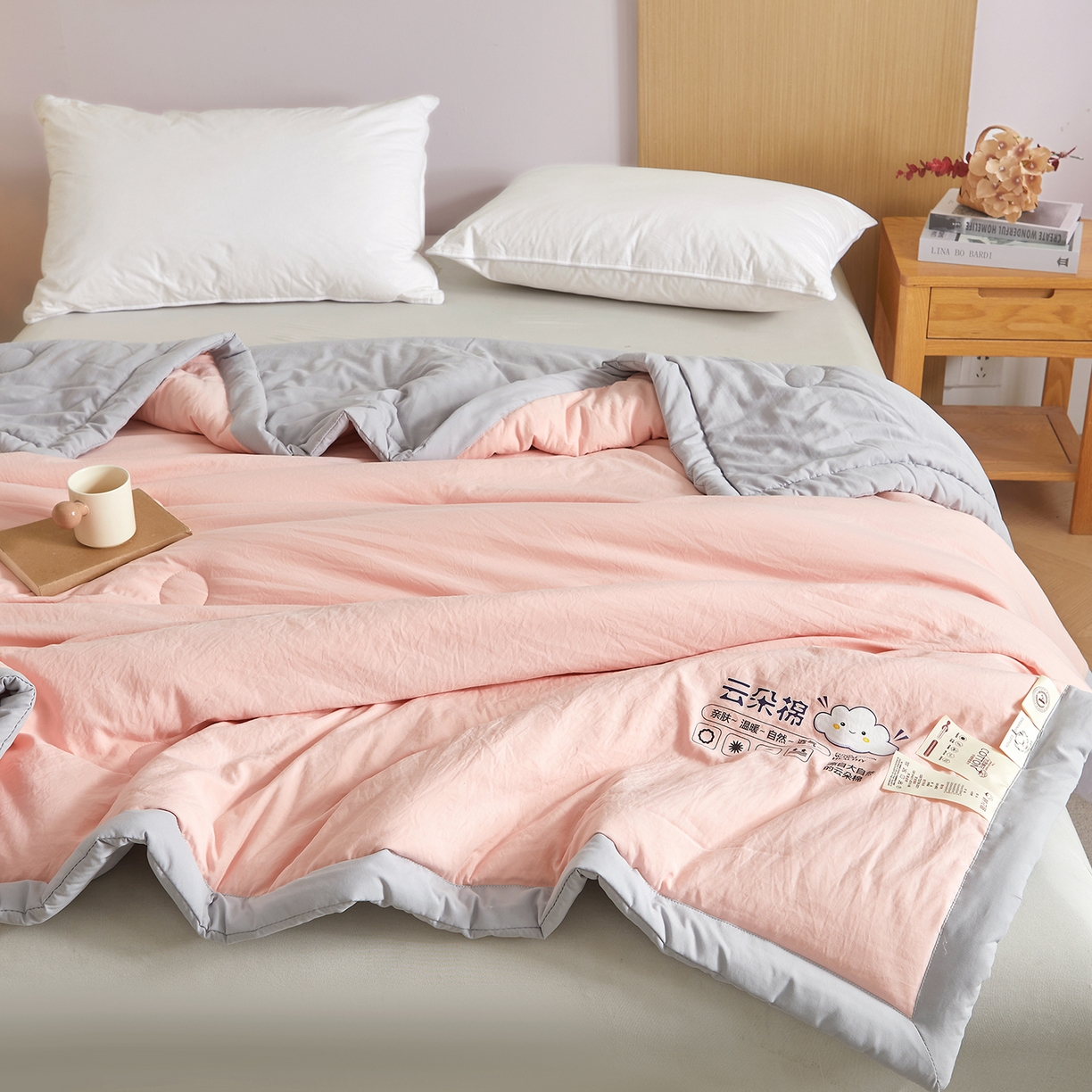 91家纺网 家纺一手货源 找家纺 样样红被业 2026新款水洗棉100%纯棉花夏被 云朵棉-粉拼灰