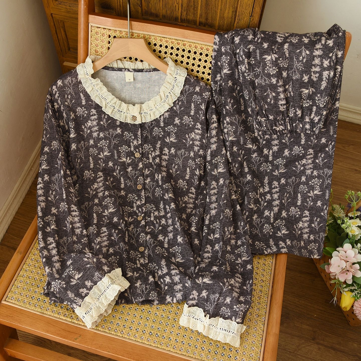 91家纺网 家纺一手货源 找家纺 （总）洛兰沙家居馆 复古印花双层棉纱睡衣女冬款休闲舒适透气宽松长袖家居服套装纯棉