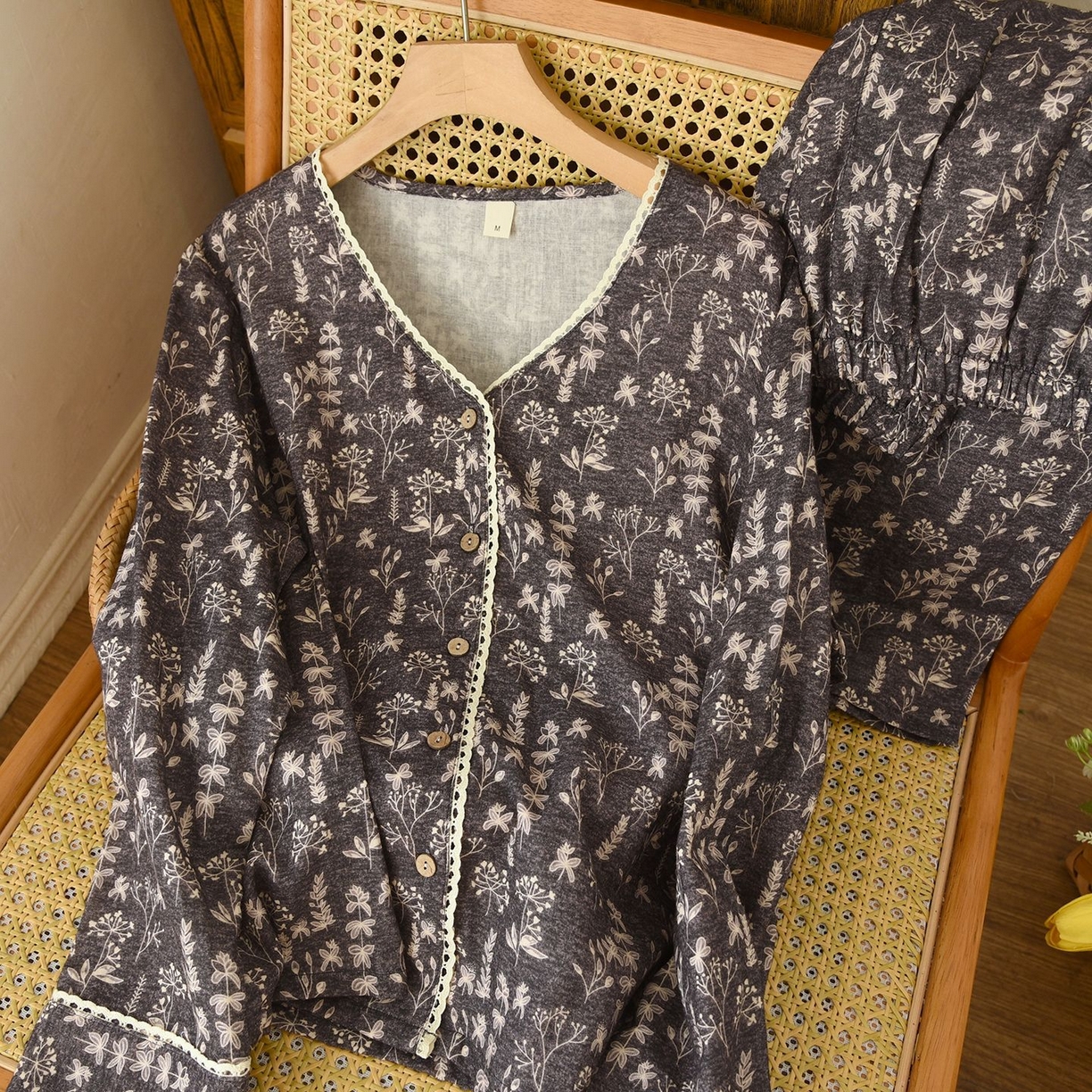 91家纺网 家纺一手货源 找家纺 （总）洛兰沙家居馆 复古印花双层棉纱睡衣女冬款休闲舒适透气宽松长袖家居服套装纯棉