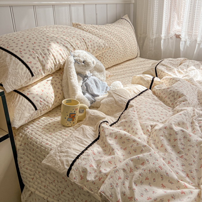 91家纺网 家纺一手货源 找家纺 欧尚 2026新款花边云感棉夏被床盖四件套 绯常