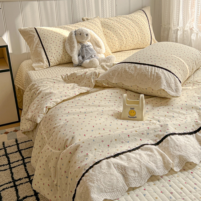 91家纺网 家纺一手货源 找家纺 欧尚 2026新款花边云感棉夏被床盖四件套 密朵