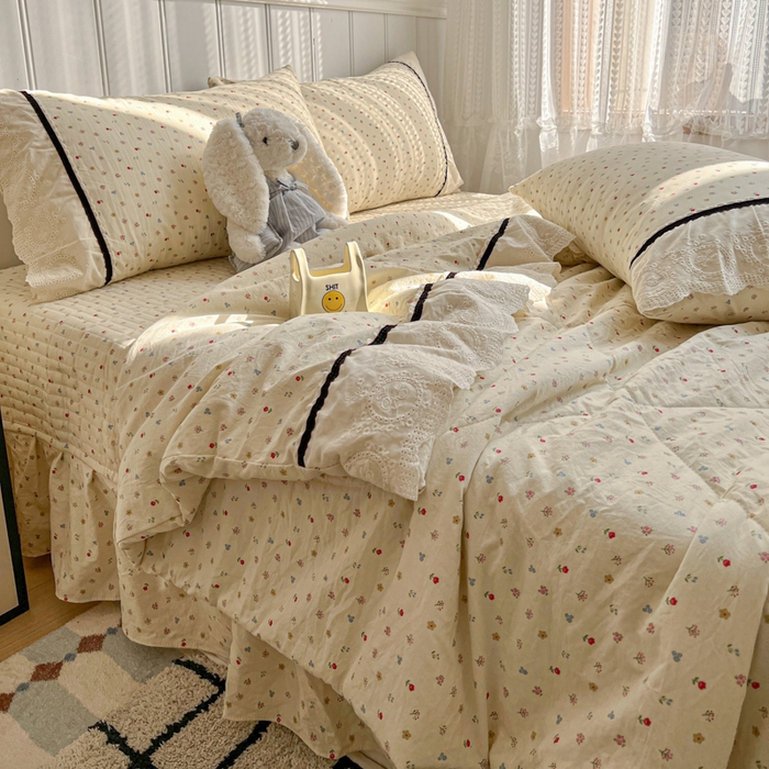 91家纺网 家纺一手货源 找家纺 欧尚 2026新款花边云感棉夏被床盖四件套 密朵