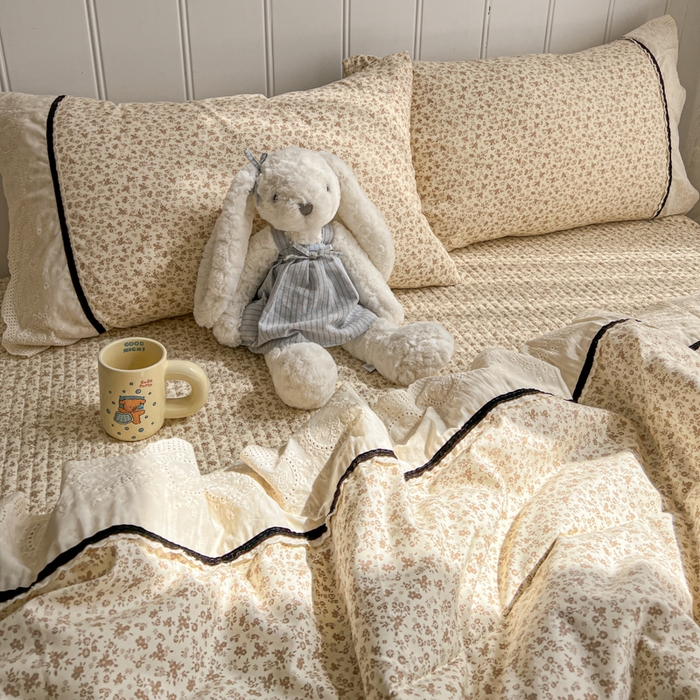 91家纺网 家纺一手货源 找家纺 欧尚 2026新款花边云感棉夏被床盖四件套 南朵