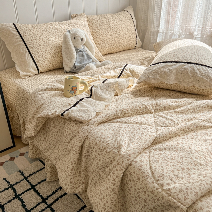 91家纺网 家纺一手货源 找家纺 欧尚 2026新款花边云感棉夏被床盖四件套 南朵