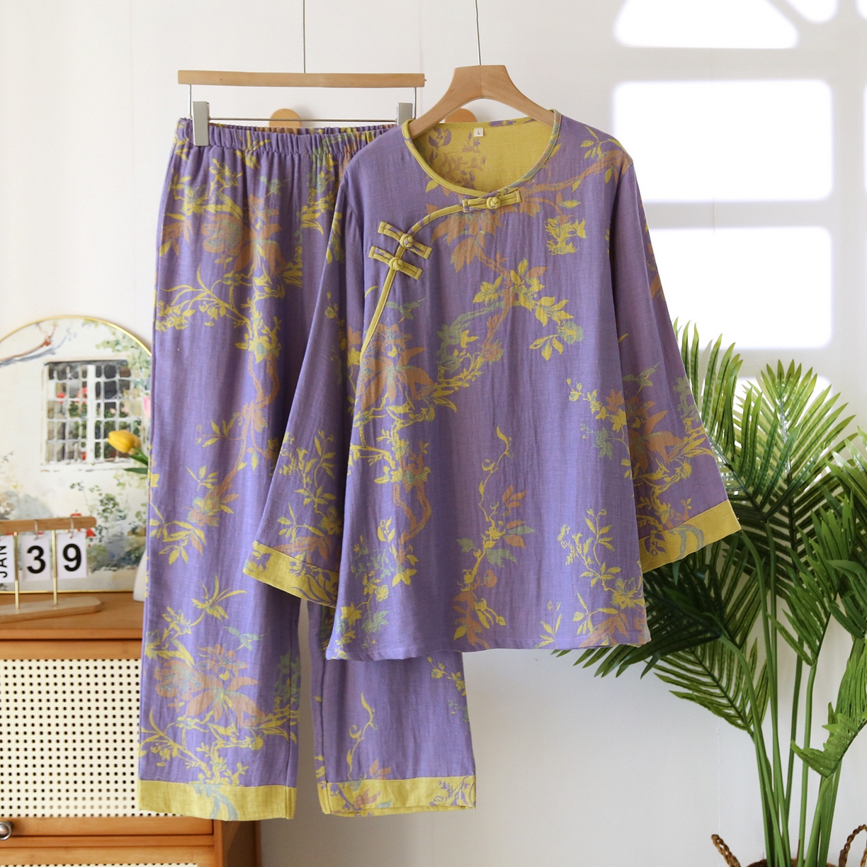 91家纺网 家纺一手货源 找家纺 （总）洛兰沙家居馆 新款色织水洗棉女士大码家居服 双层棉纱复古风睡衣 四季薄款套装