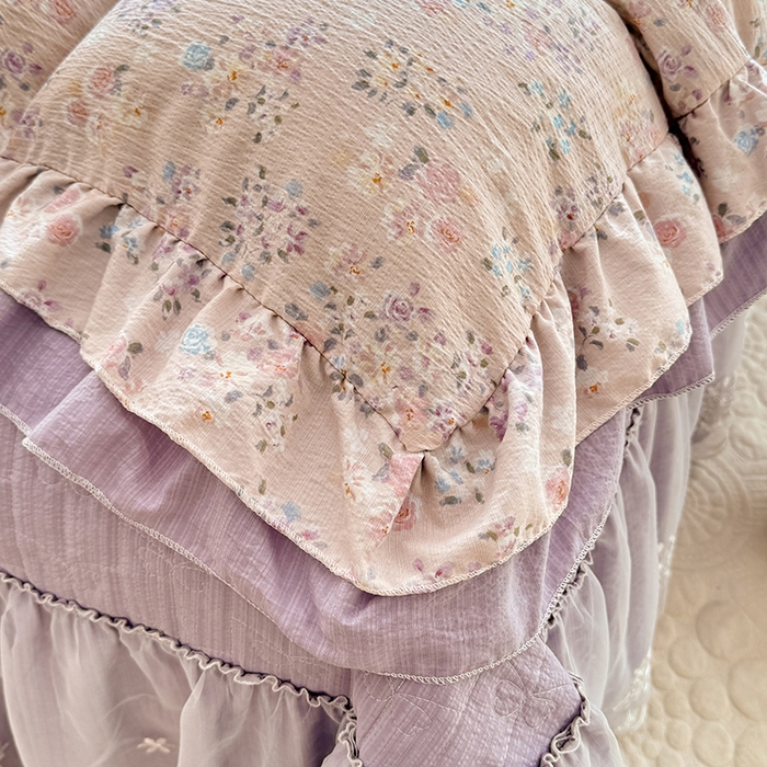 91家纺网 家纺一手货源 找家纺 2026春夏新款ins风小清新AB版法式云朵棉木棉床盖款四件套 a紫韵