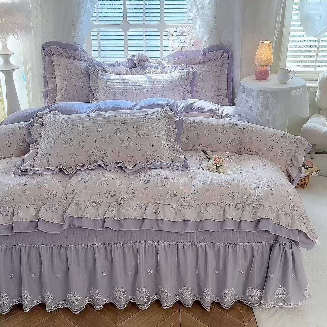 91家纺网 家纺一手货源 找家纺 2026春夏新款ins风小清新AB版法式云朵棉木棉床盖款四件套 a紫韵