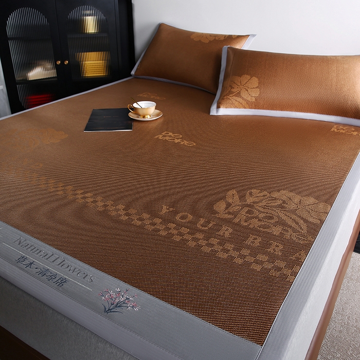 91家纺网 家纺一手货源 找家纺 步步高席业 2026新款凉感冰丝冰藤席 咖色