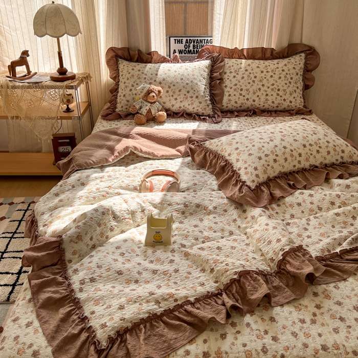 91家纺网 家纺一手货源 找家纺 欧尚 2026新款床盖款花边夏被四件套 典雅